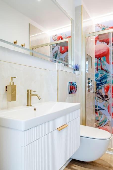 House 10 Mins To Tower Bridge Hot Tub & Parking Villa London Exterior photo