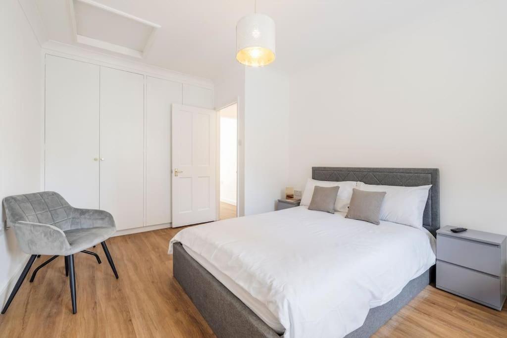 House 10 Mins To Tower Bridge Hot Tub & Parking Villa London Exterior photo