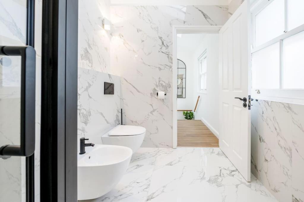 House 10 Mins To Tower Bridge Hot Tub & Parking Villa London Exterior photo